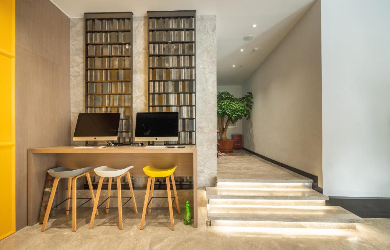 Ibis Styles Fuzhou Wuyi Square Hotel Kültér fotó